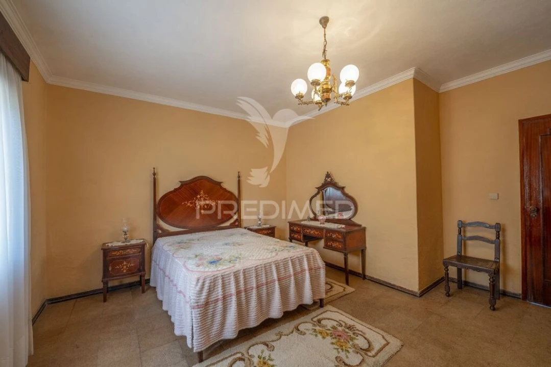 Moradia T4 para Venda em Charneca de Caparica e Sobreda Foto 11