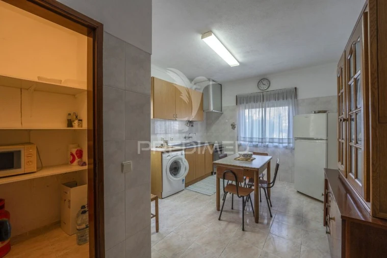 Moradia T4 para Venda em Charneca de Caparica e Sobreda Foto 14
