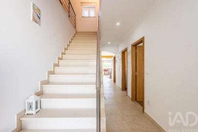 Moradia T4 para Venda em Nadadouro