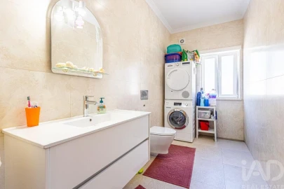 Moradia T4 para Venda em Nadadouro