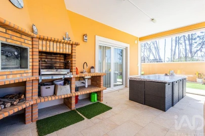 Moradia T4 para Venda em Nadadouro