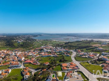 Moradia T4 para Venda em Nadadouro