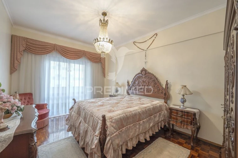 Apartamento T3 para Venda em Pontinha e Famões Foto 9