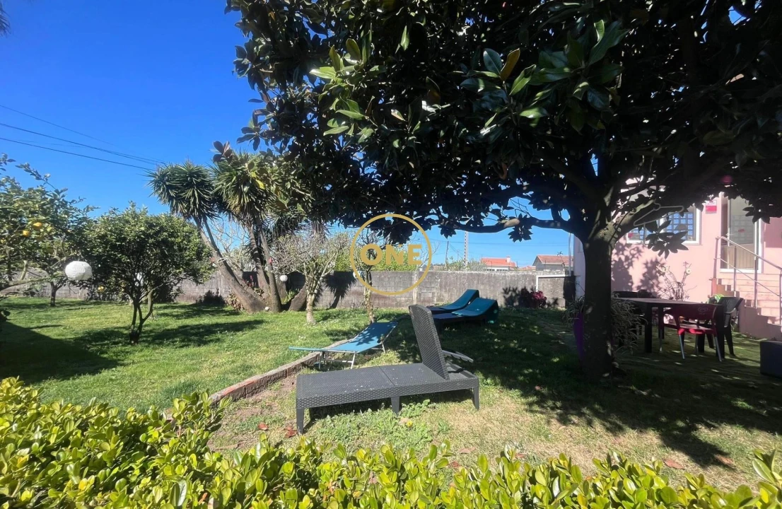 Negócio para Venda em Estela Foto 25