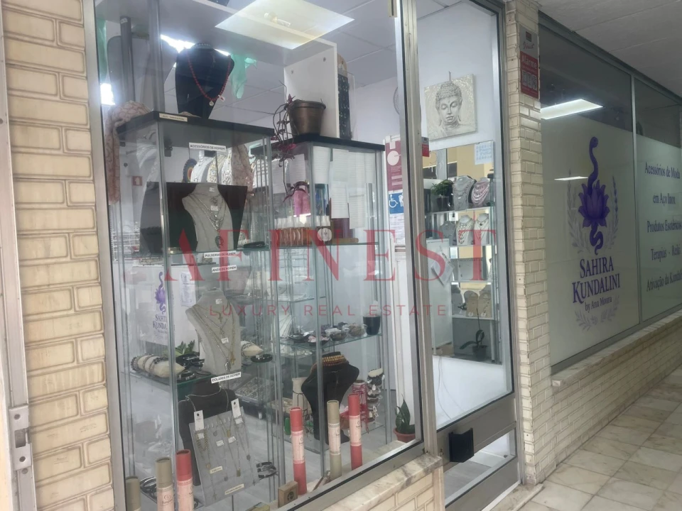 Loja para Arrendamento em Costa da Caparica Foto 11