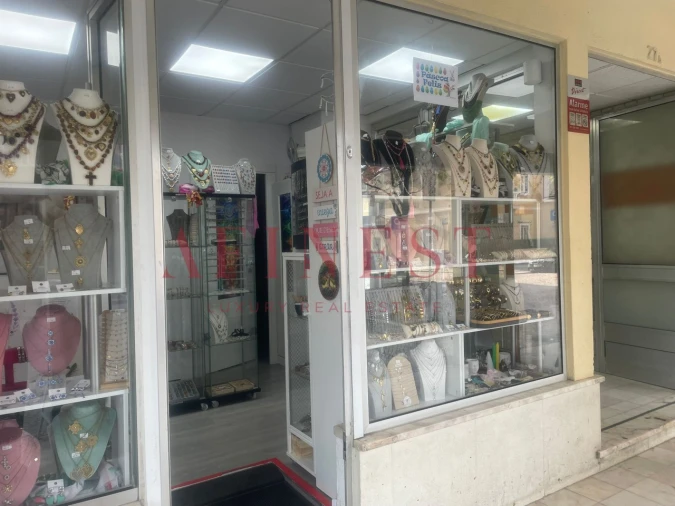 Loja para Arrendamento em Costa da Caparica Foto 10