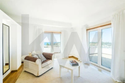 Moradia T4 para Arrendamento em Albufeira e Olhos de Água