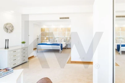 Moradia T4 para Arrendamento em Albufeira e Olhos de Água