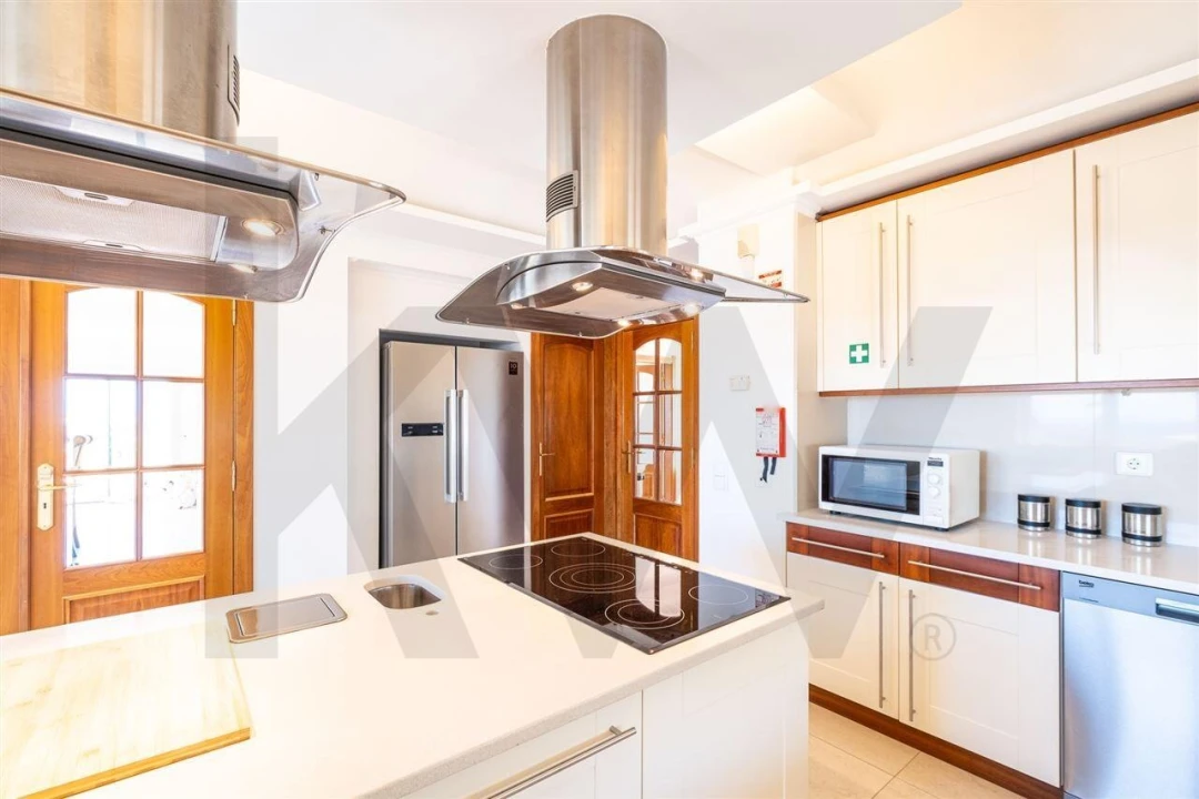 Moradia T4 para Arrendamento em Albufeira e Olhos de Água Foto 21