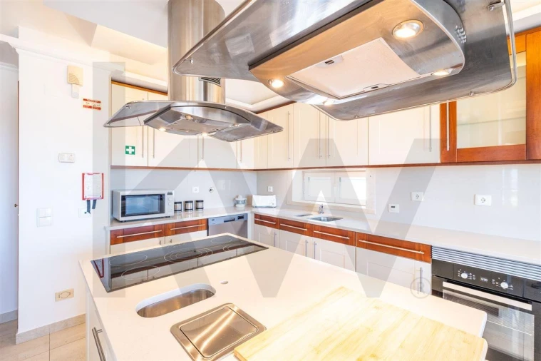 Moradia T4 para Arrendamento em Albufeira e Olhos de Água Foto 17