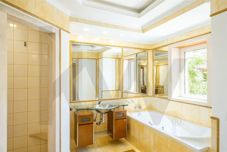 Moradia T4 para Arrendamento em Albufeira e Olhos de Água Foto 34