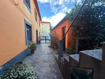 Moradia T3 para Venda em São Roque do Faial