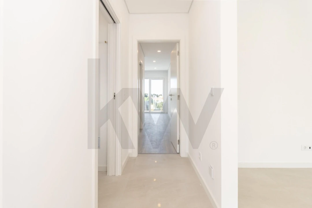 Apartamento T2 para Venda em Charneca de Caparica e Sobreda Foto 34