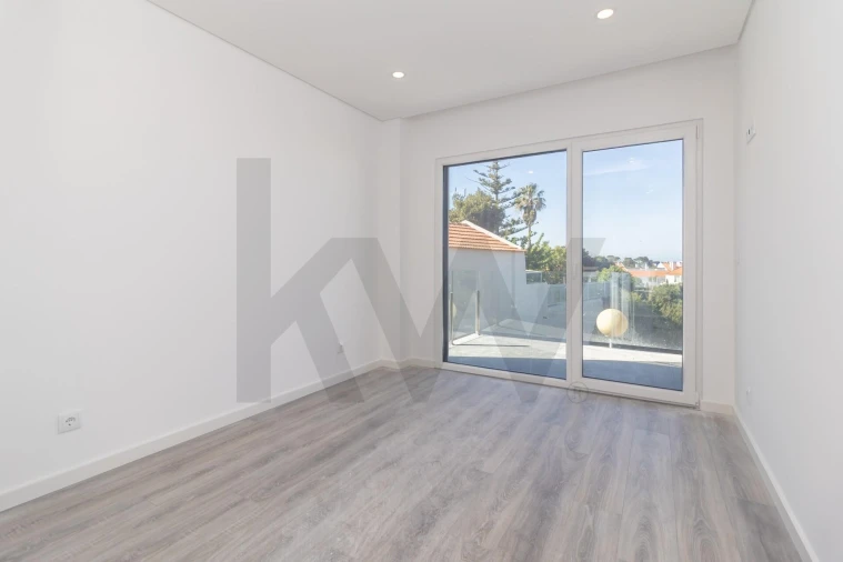Apartamento T2 para Venda em Charneca de Caparica e Sobreda Foto 40