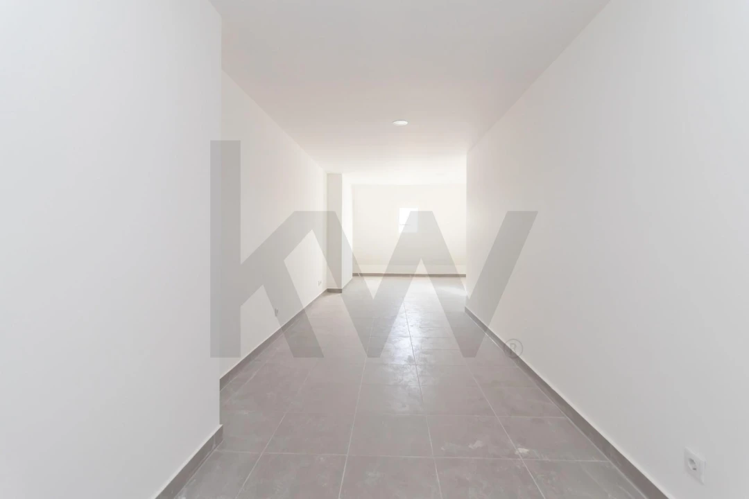 Apartamento T2 para Venda em Charneca de Caparica e Sobreda Foto 62
