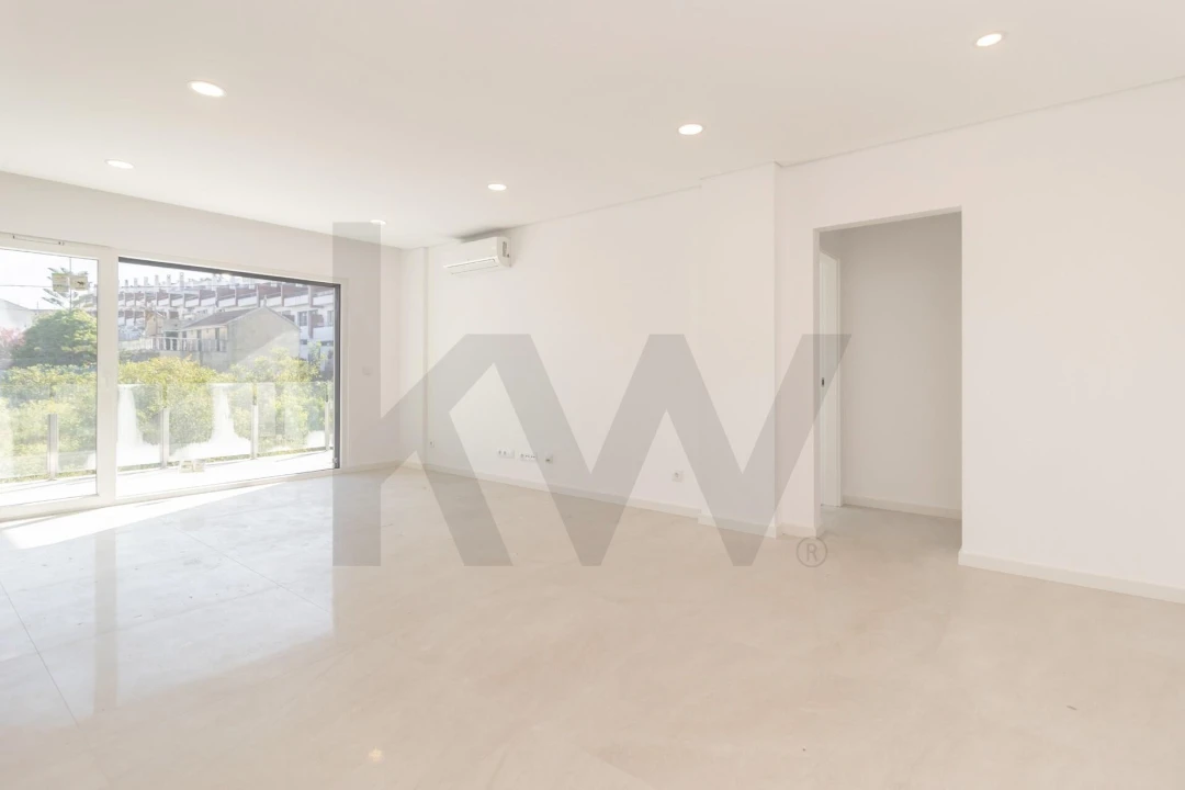 Apartamento T2 para Venda em Charneca de Caparica e Sobreda Foto 21