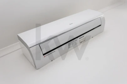 Moradia T4 para Venda em Laranjeiro e Feijó