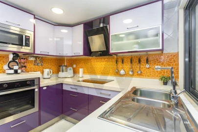 Moradia T4 para Venda em Laranjeiro e Feijó