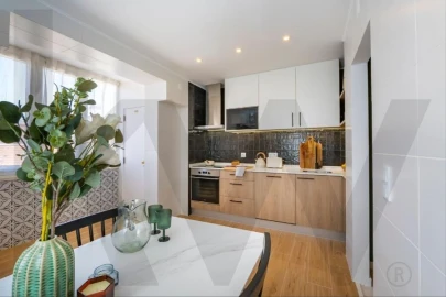 Apartamento para Venda em Avenidas Novas