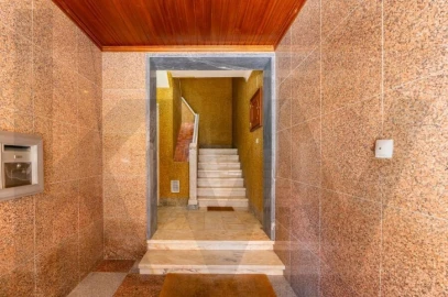 Apartamento para Venda em Avenidas Novas