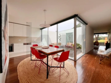 Moradia T2 para Arrendamento em Vau