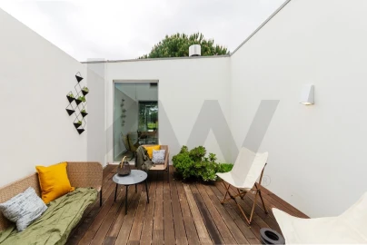 Moradia T2 para Arrendamento em Vau