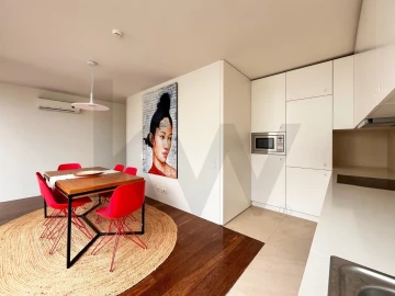 Moradia T2 para Arrendamento em Vau