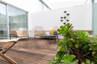 Moradia T2 para Arrendamento em Vau