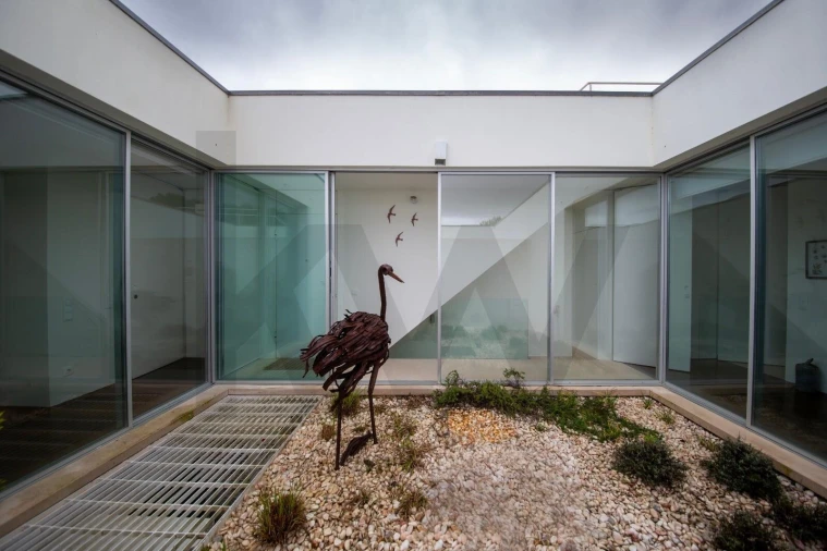 Moradia T2 para Arrendamento em Vau Foto 23