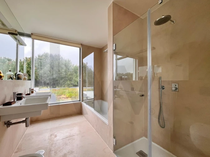 Moradia T2 para Arrendamento em Vau Foto 31