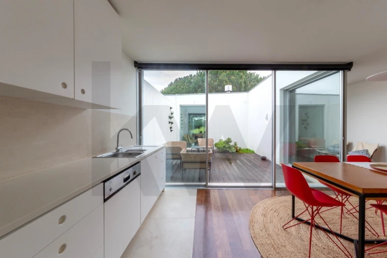 Moradia T2 para Arrendamento em Vau Foto 13