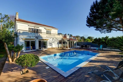 Moradia T4 para Venda em Sesimbra (Castelo)