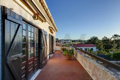 Moradia T4 para Venda em Sesimbra (Castelo)