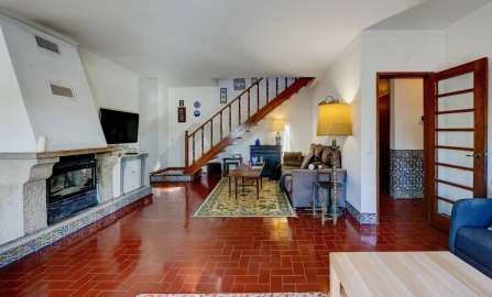 Moradia T4 para Venda em Sesimbra (Castelo)