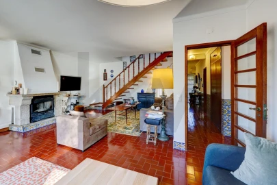 Moradia T4 para Venda em Sesimbra (Castelo)