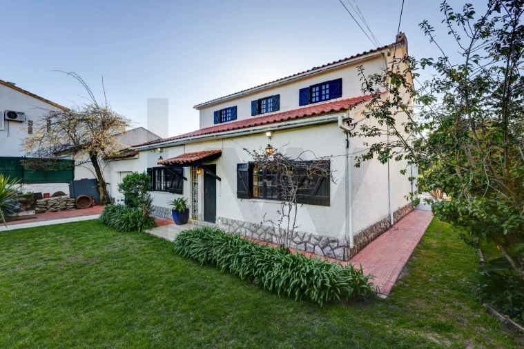 Moradia T4 para Venda em Sesimbra (Castelo) Foto 11