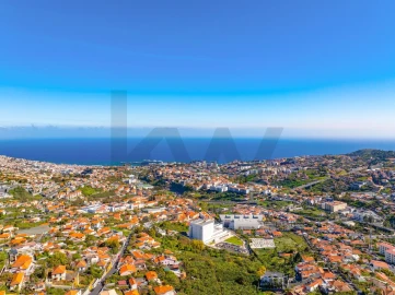 Moradia T3 para Venda em Santo Antonio