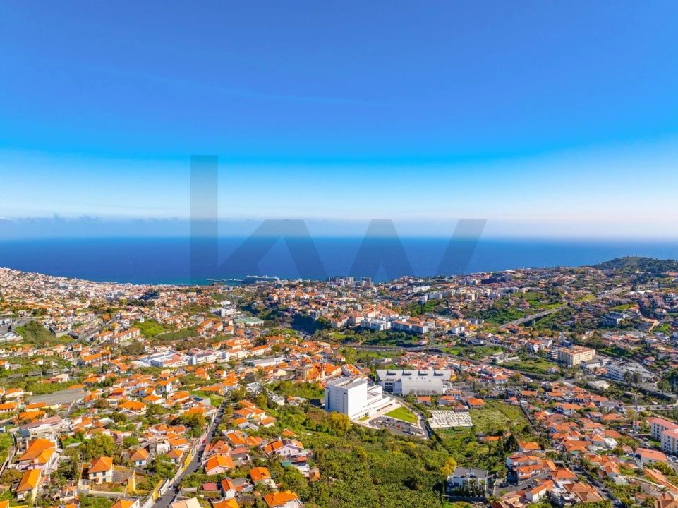 Moradia T3 para Venda em Santo Antonio Foto 16