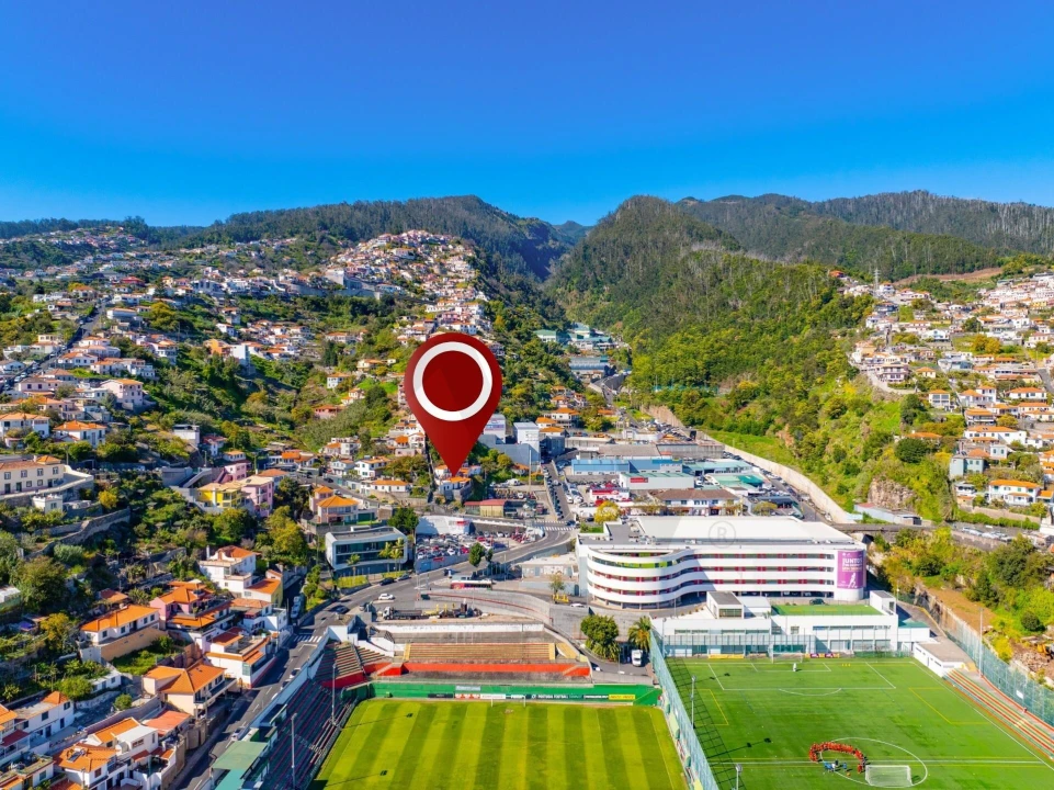 Moradia T3 para Venda em Santo Antonio Foto 20