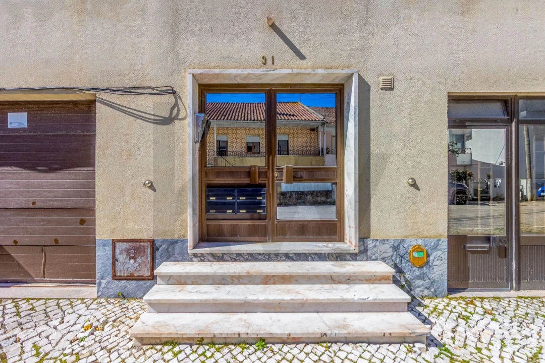 Apartamento T3 para Venda em Ramada e Caneças Foto 26