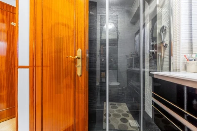 Apartamento T3 para Venda em Ramada e Caneças