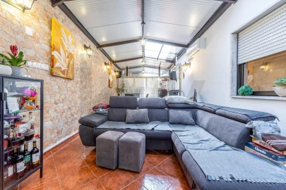 Apartamento T3 para Venda em Ramada e Caneças