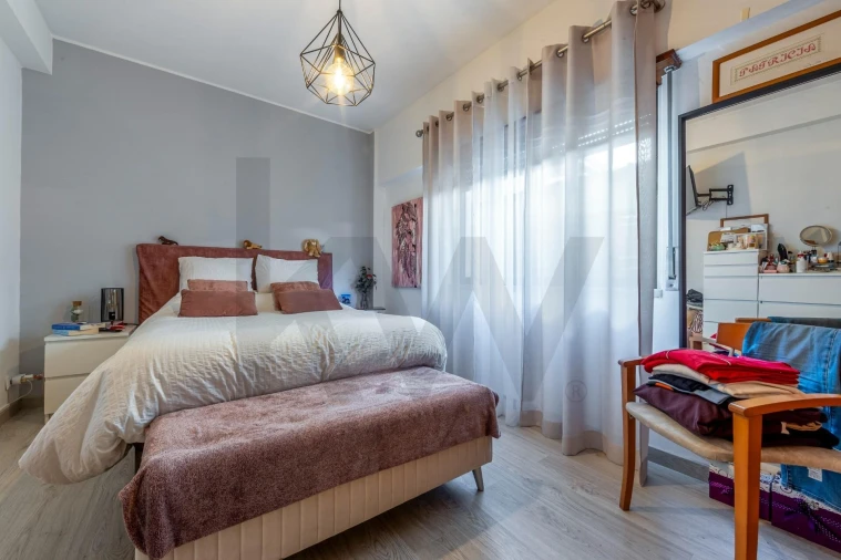 Apartamento T3 para Venda em Ramada e Caneças Foto 19