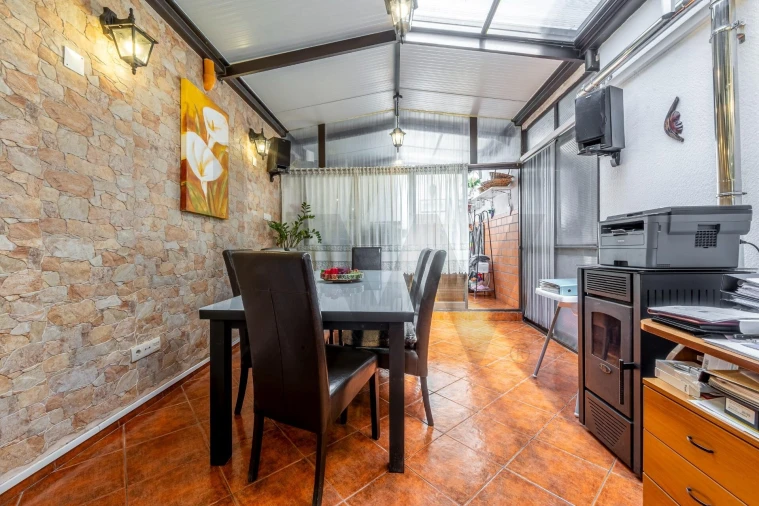 Apartamento T3 para Venda em Ramada e Caneças Foto 22