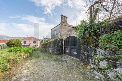 Quinta T4 para Venda em Ancora