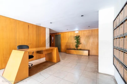 Apartamento T4 para Venda em Aldoar, Foz do Douro e Nevogilde
