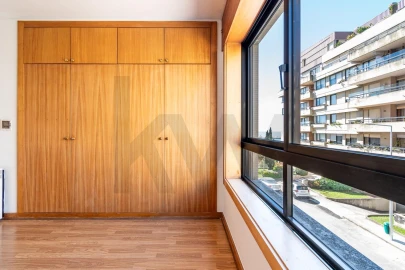 Apartamento T4 para Venda em Aldoar, Foz do Douro e Nevogilde