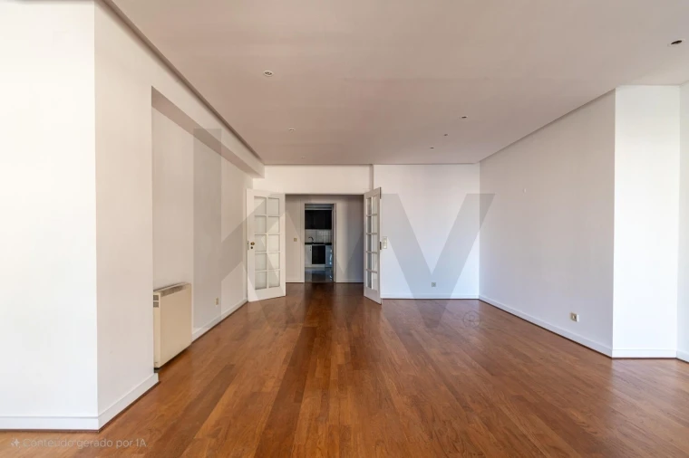Apartamento T4 para Venda em Aldoar, Foz do Douro e Nevogilde Foto 11
