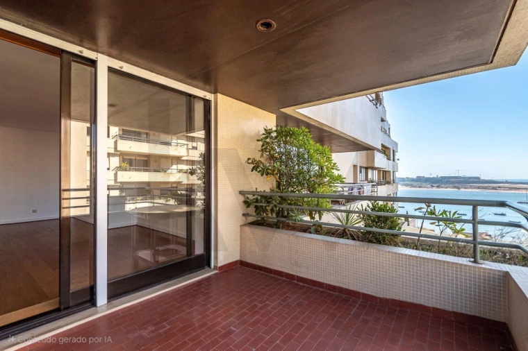 Apartamento T4 para Venda em Aldoar, Foz do Douro e Nevogilde Foto 10