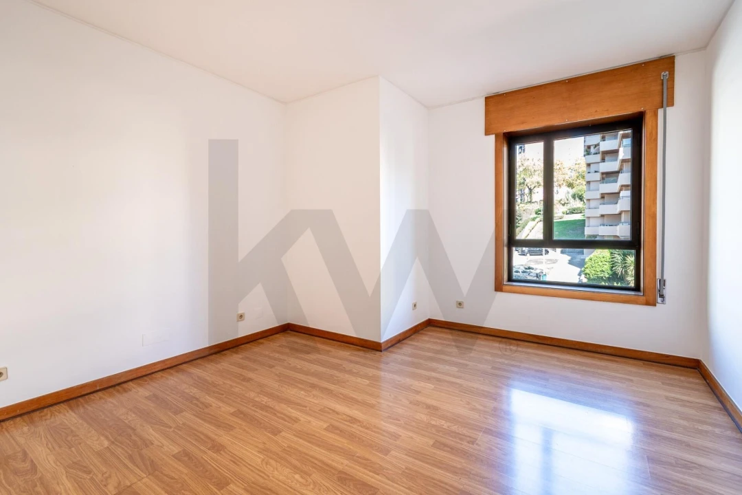 Apartamento T4 para Venda em Aldoar, Foz do Douro e Nevogilde Foto 21